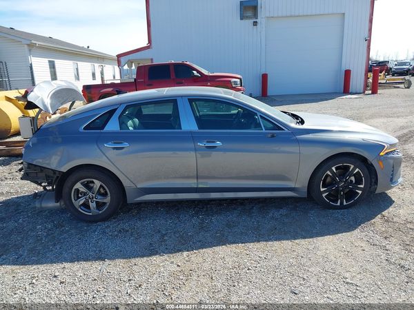 2021 KIA K5 EX