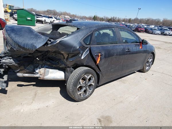 2019 KIA FORTE LXS