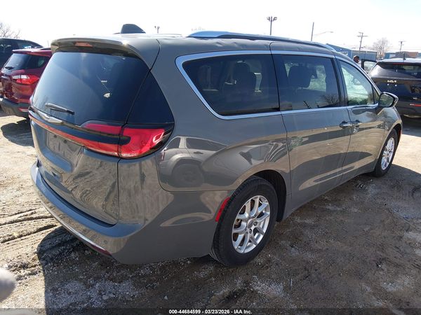 2021 CHRYSLER PACIFICA TOURING L — I4