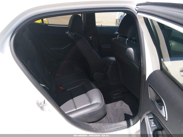 2020 MERCEDES-BENZ GLA 250 4MATIC