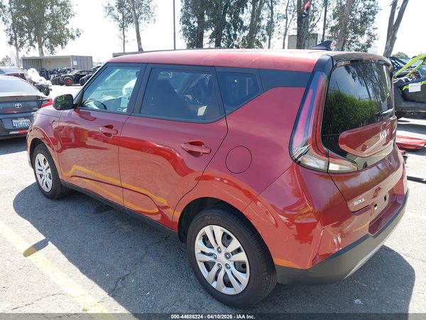 2025 KIA SOUL LX