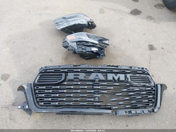 2025 RAM 1500 TRADESMAN  4X4 5'7 BOX