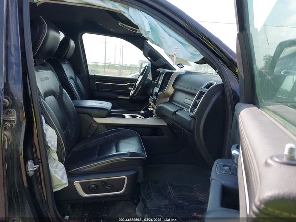 2019 RAM 1500 LARAMIE  4X4 5'7 BOX
