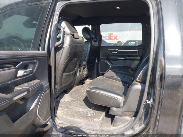 2019 RAM 1500 LARAMIE  4X4 5'7 BOX