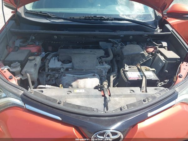 2016 TOYOTA RAV4 XLE
