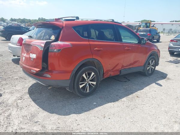 2016 TOYOTA RAV4 XLE