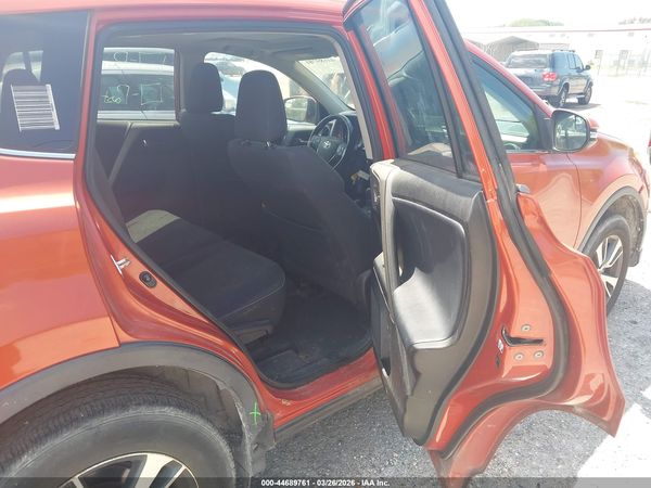 2016 TOYOTA RAV4 XLE