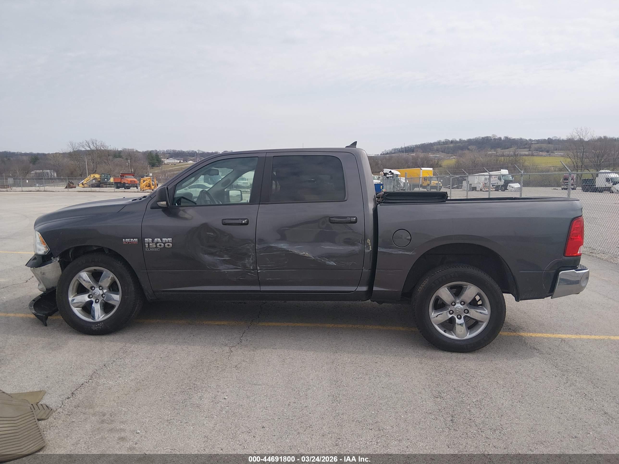 2019 RAM 1500 CLASSIC BIG HORN  4X4 5'7 BOX