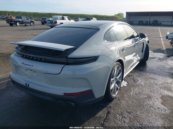 2025 PORSCHE PANAMERA 4