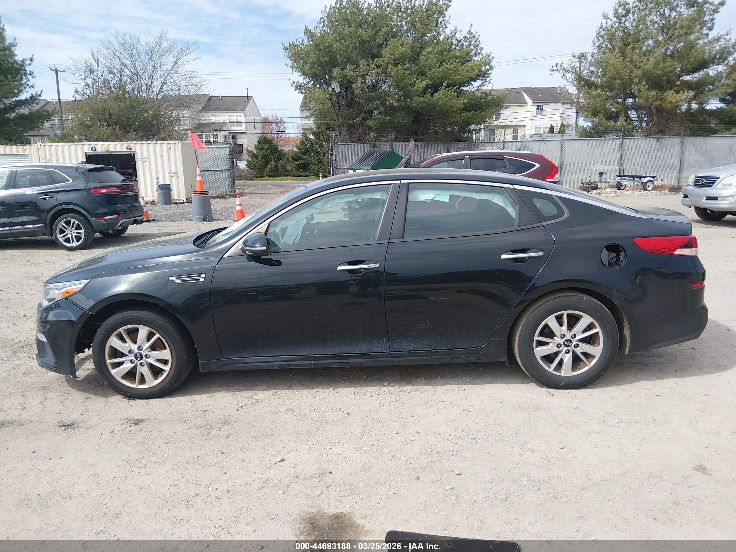 2019 KIA OPTIMA LX