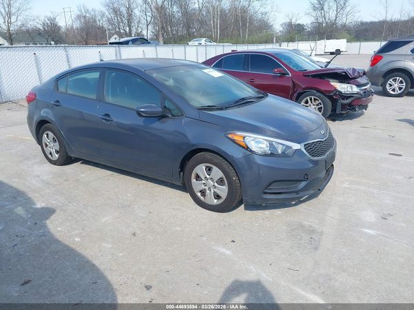 2016 KIA FORTE LX