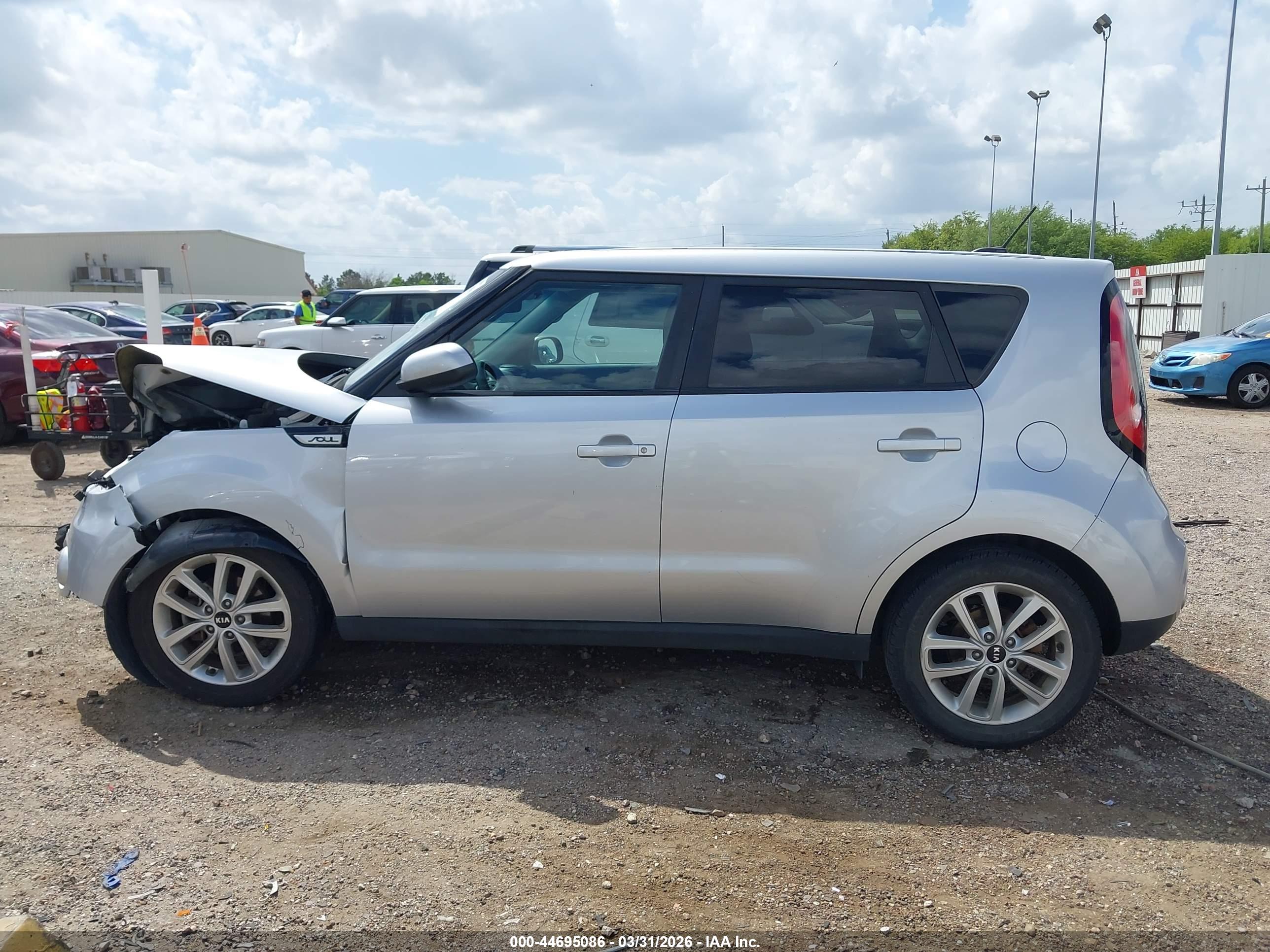 2018 KIA SOUL +