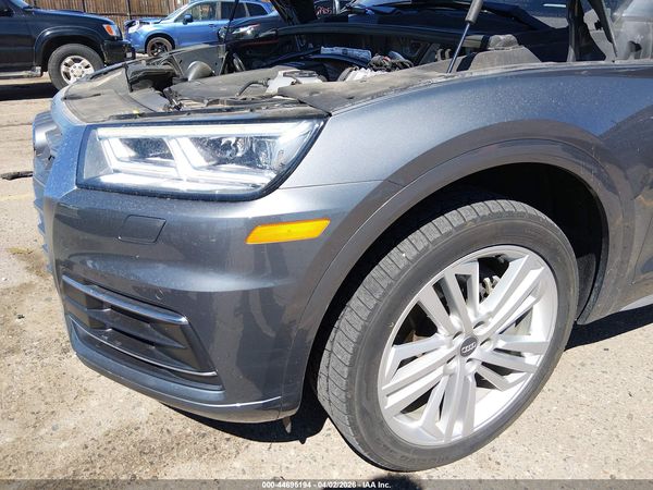 2018 AUDI Q5