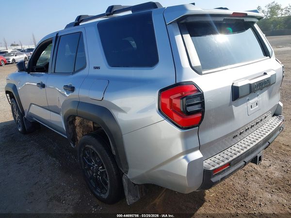 2025 TOYOTA 4RUNNER SR5