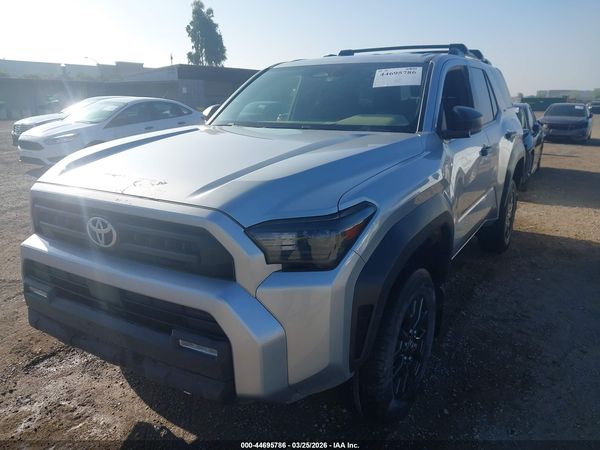 2025 TOYOTA 4RUNNER SR5