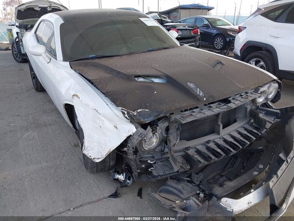 2017 DODGE CHALLENGER SXT
