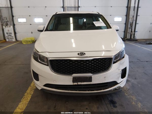 2016 KIA SEDONA LX