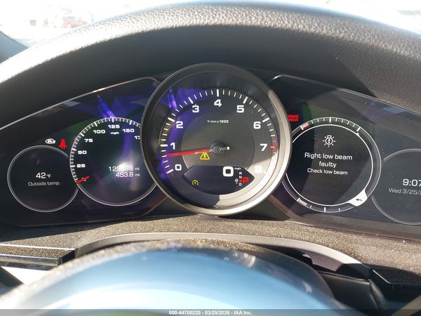 2019 PORSCHE CAYENNE