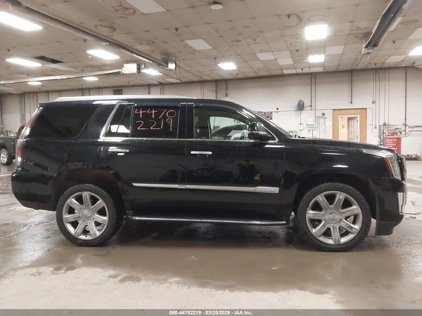 2020 CADILLAC ESCALADE 4WD LUXURY