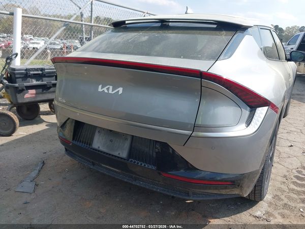 2022 KIA EV6 WIND
