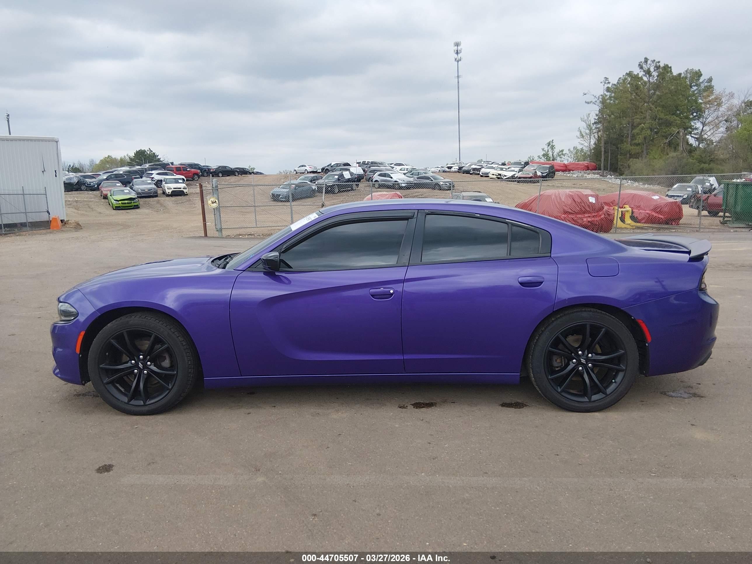 2018 DODGE CHARGER SXT RWD