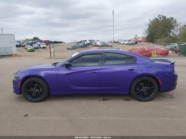 2018 DODGE CHARGER SXT RWD