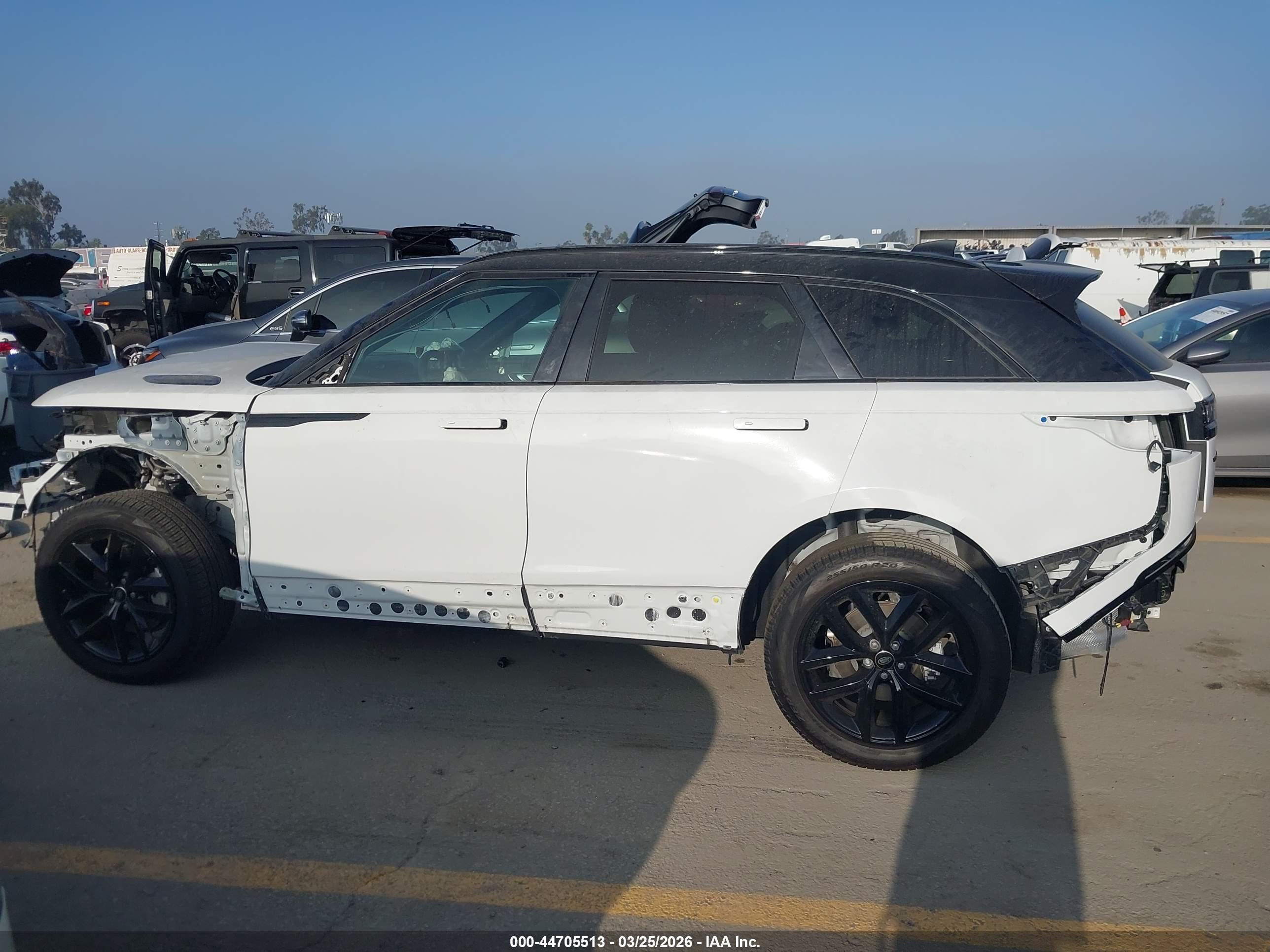 2025 LAND ROVER RANGE ROVER VELAR P250 DYNAMIC SE