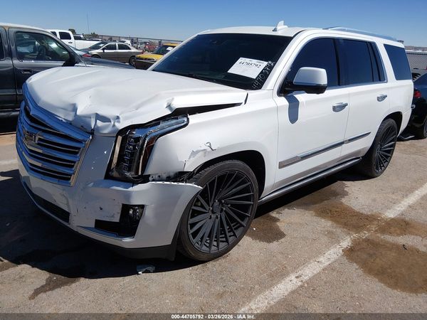 2016 CADILLAC ESCALADE PLATINUM