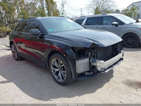 2021 AUDI Q8