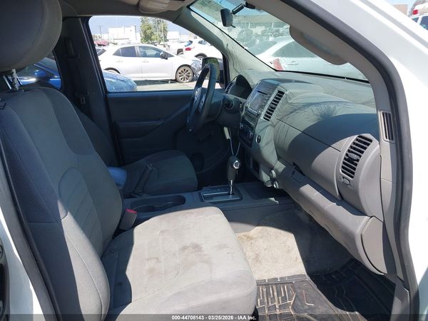 2018 NISSAN FRONTIER S