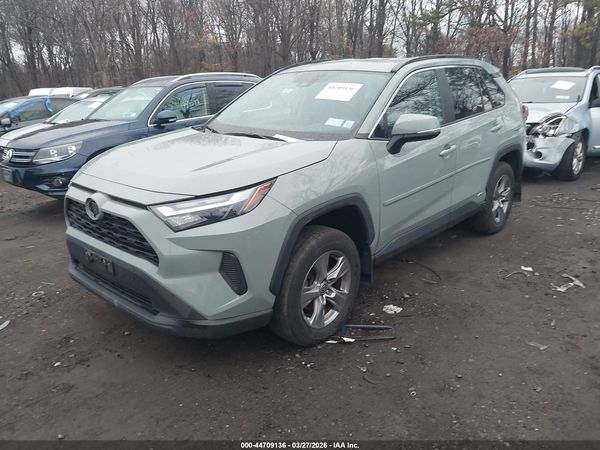 2022 TOYOTA RAV4 HYBRID XLE