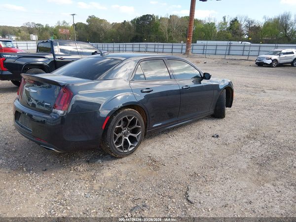 2017 CHRYSLER 300 300S