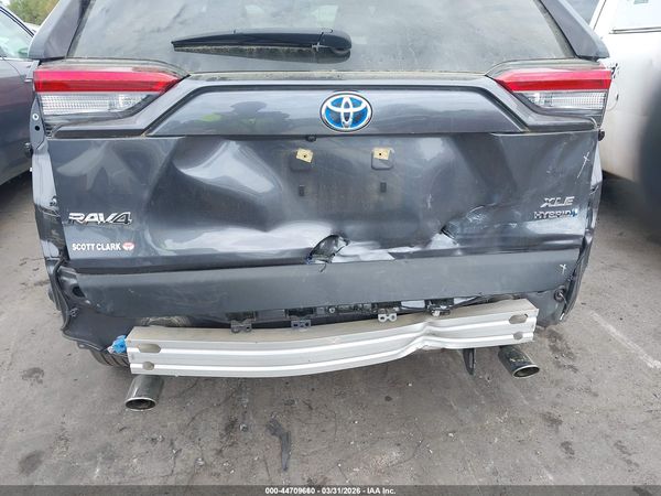 2023 TOYOTA RAV4 HYBRID XLE