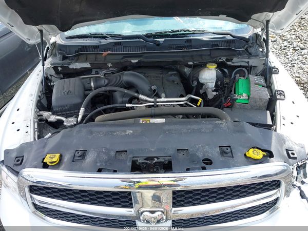 2019 RAM 1500 CLASSIC TRADESMAN  4X2 8' BOX