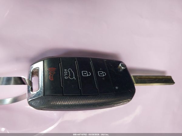 2019 KIA SORENTO 2.4L LX