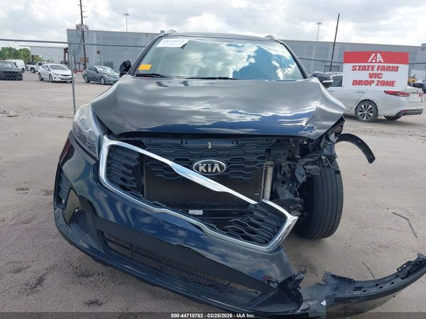 2019 KIA SORENTO 2.4L LX