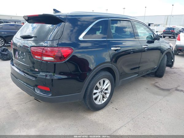 2019 KIA SORENTO 2.4L LX