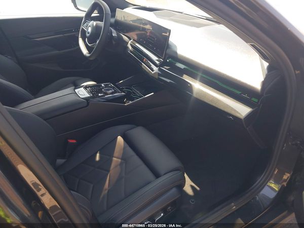 2026 BMW 530I