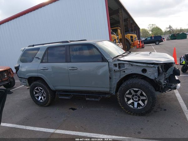 2022 TOYOTA 4RUNNER TRD OFF ROAD PREMIUM