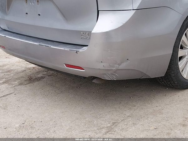 2013 TOYOTA SIENNA XLE 7 PASSENGER
