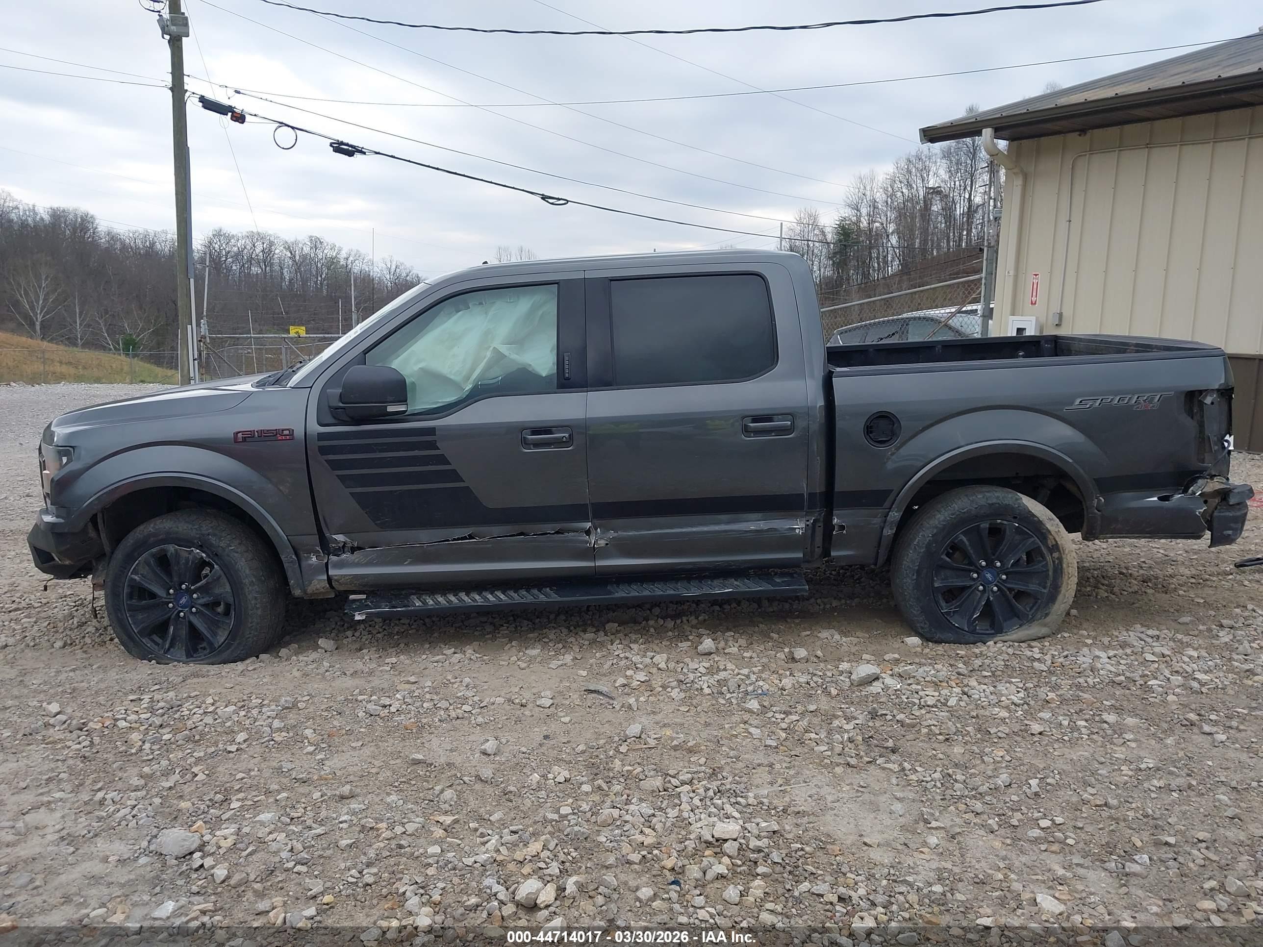 2019 FORD F-150 XLT