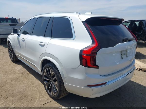 2026 VOLVO XC90