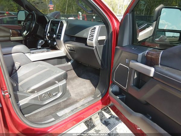 2017 FORD F-150 PLATINUM