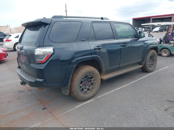 2023 TOYOTA 4RUNNER SR5 PREMIUM