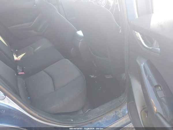 2017 MAZDA MAZDA3 SPORT