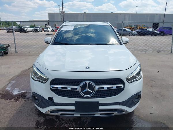 2021 MERCEDES-BENZ GLA 250 GLA250