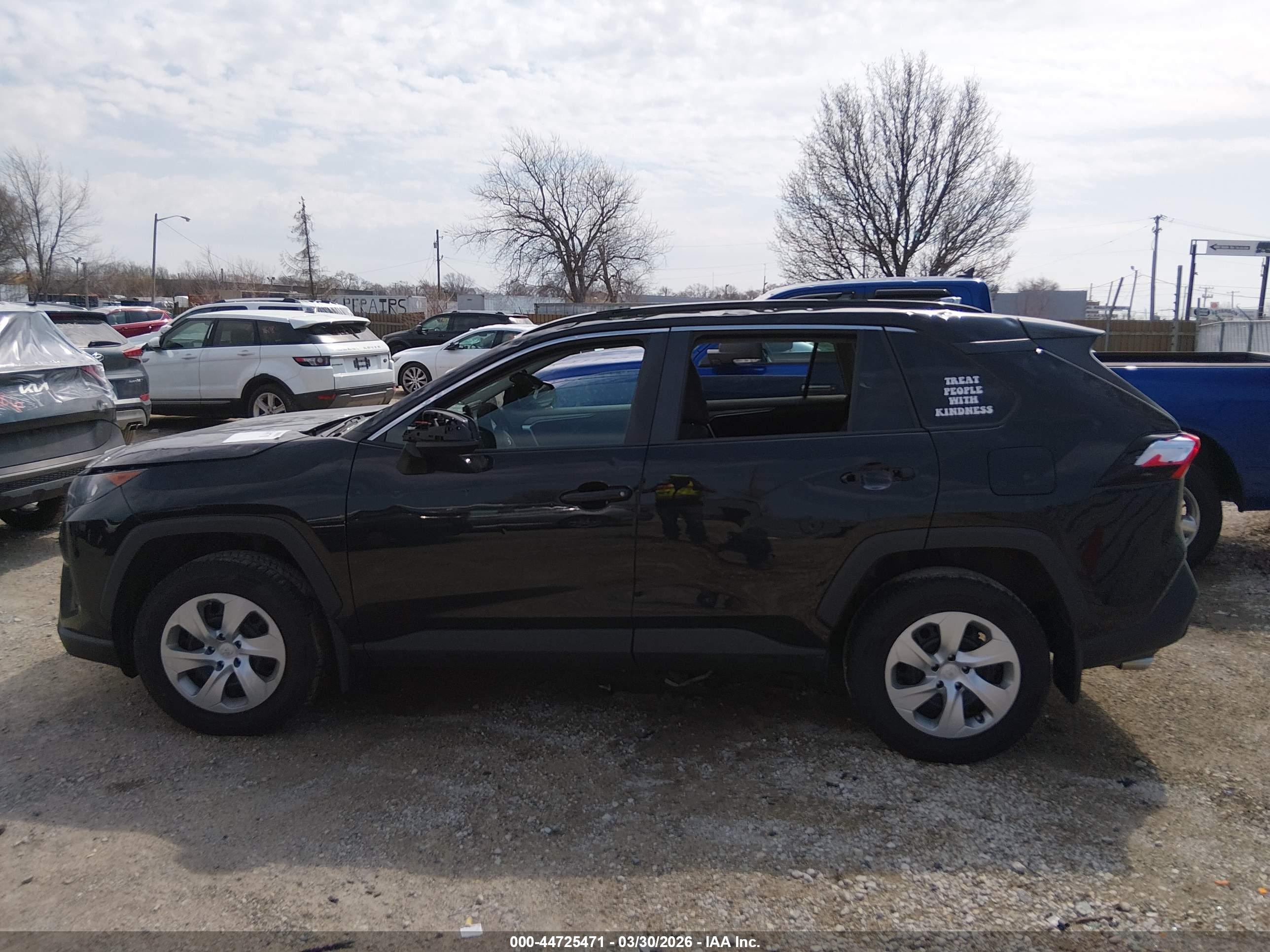 2021 TOYOTA RAV4 LE