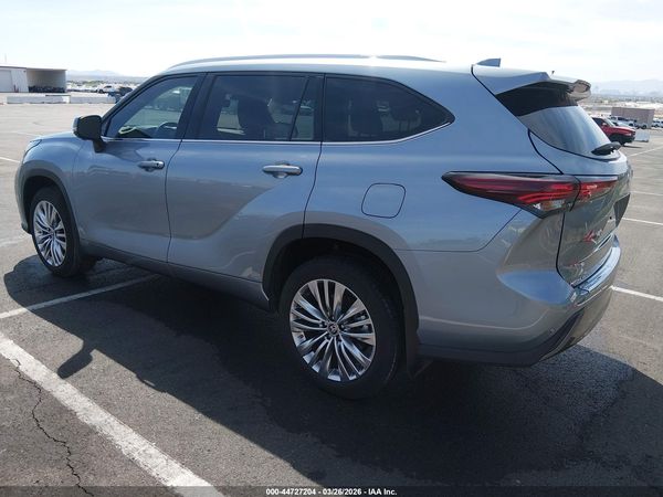2024 TOYOTA HIGHLANDER PLATINUM