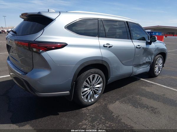 2024 TOYOTA HIGHLANDER PLATINUM