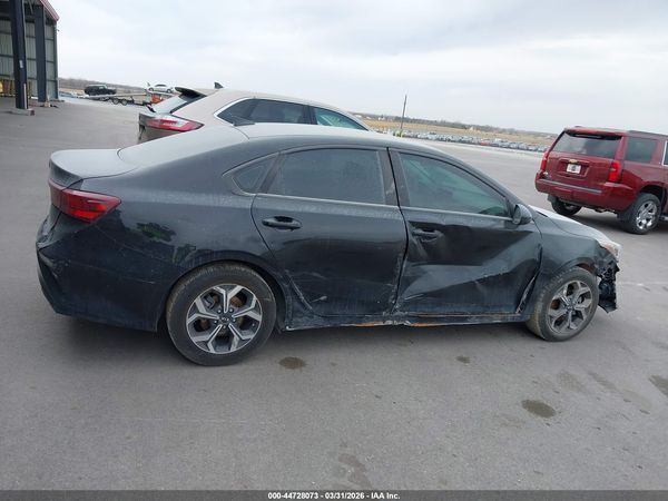 2019 KIA FORTE LXS